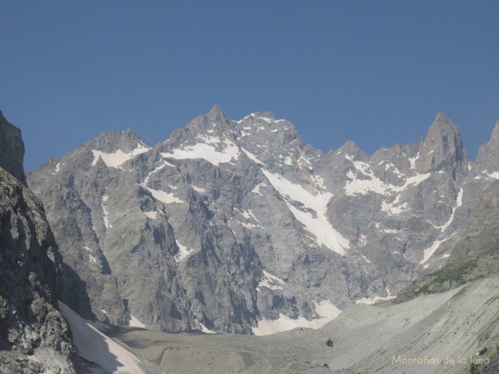 Zona de Le Fifre y Pic Coolidge sobre el Glaciar Noir